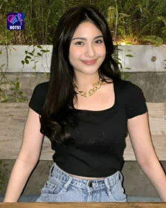 Read more about the article Beautiful Stunning Photo of Dinda Kirana on HOT51 Explore Now!