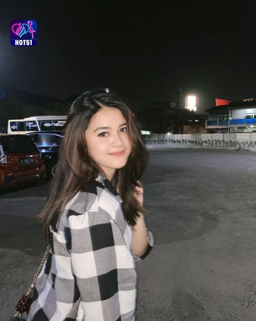 Stunning Maia Estianty Photos on HOT51