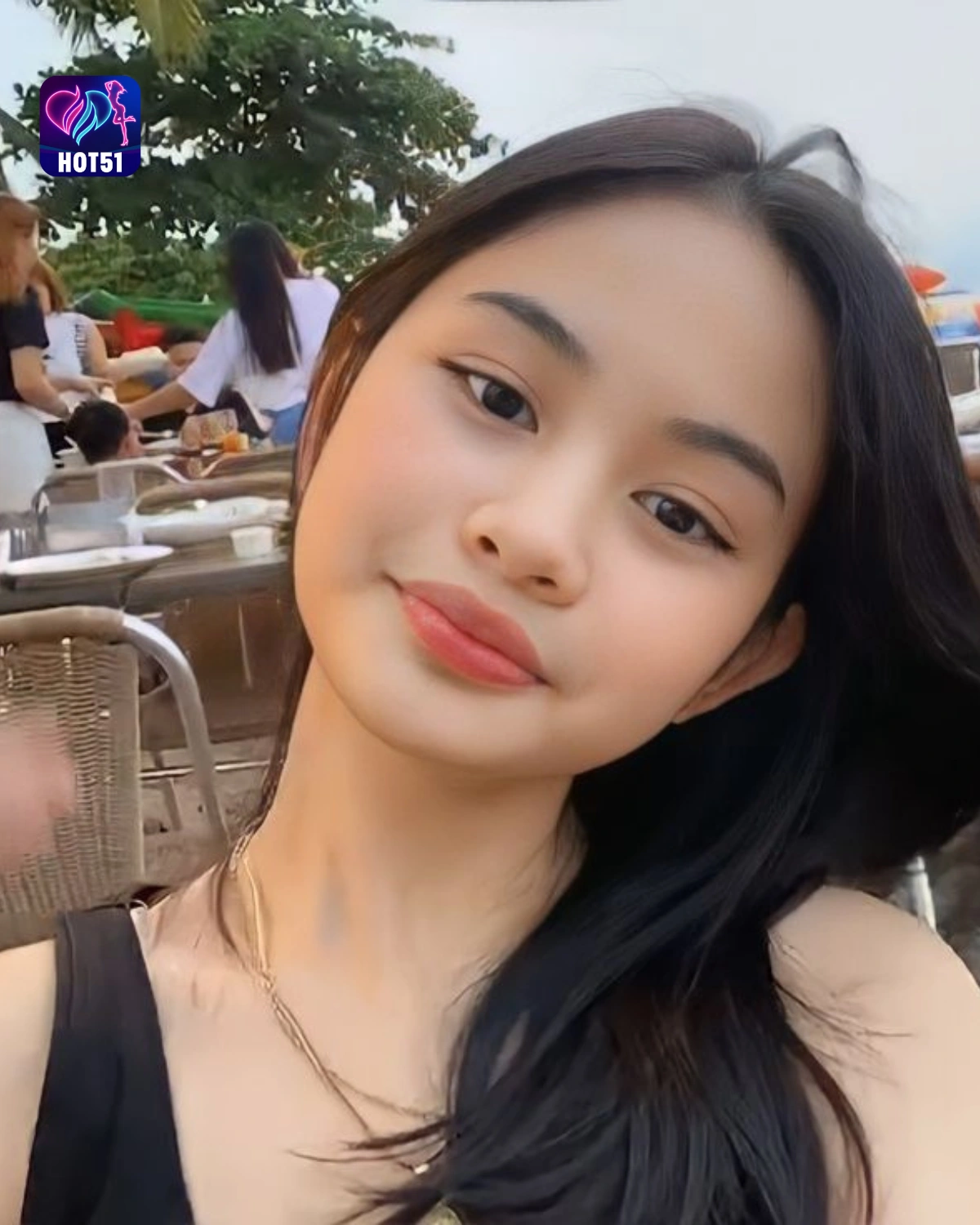 You are currently viewing Beautiful Stunning Photos of Lily Junaedhy on Hot51 App